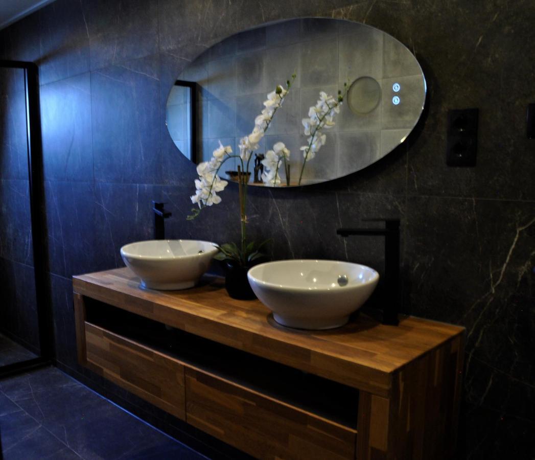 Nummer 7 Met Sauna En 3 Slaapkamers Villa *